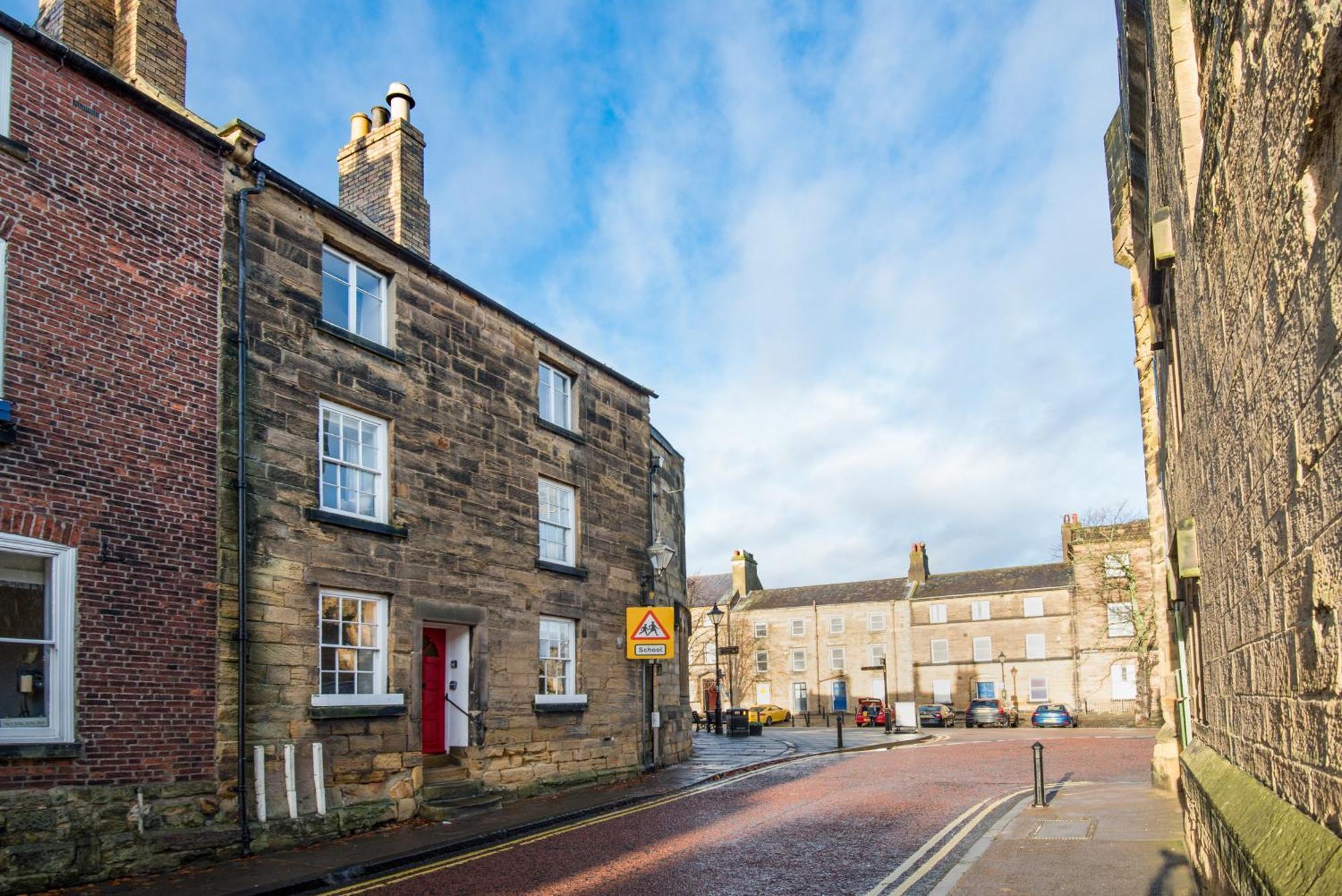 Castle Retreat - Luxury Apartment Opposite Alnwick Castle Εξωτερικό φωτογραφία